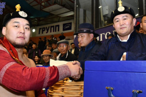 Улсын харцага О.Мөнх-Эрдэнэ түрүүллээ