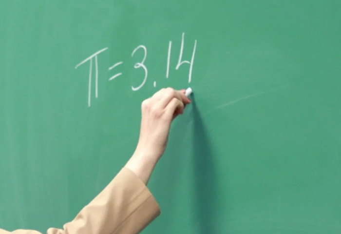 Улсын хэмжээнд 3500 багшийн дутагдалтайгаар хичээлийн шинэ жил эхэллээ