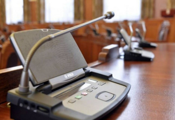 ӨНӨӨДӨР: УИХ-ын чуулганы нэгдсэн хуралдаанаар