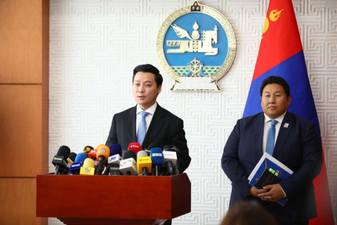 Монгол Улсын Ерөнхийлөгч У.Хүрэлсүх УИХ-ын 2025 оны 95 дугаар тогтоолд бүхэлд нь хориг тавилаа
