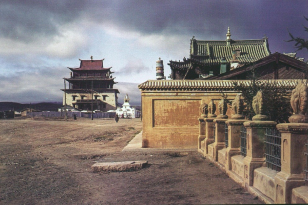 Г.Очбаяр: Богдын хүрээнээс Улаанбаатар хотод 25 дурсгал үлдсэн