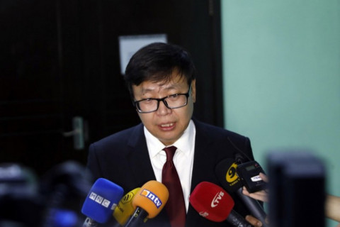 П.Наранбаяр: Багш нарын үндсэн цалинг 2.5 сая төгрөгт хүргэхээр зорьж байна П.Наранбаяр: Багш нарын үндсэн цалинг 2.5 сая төгрөгт хүргэхээр зорьж байна