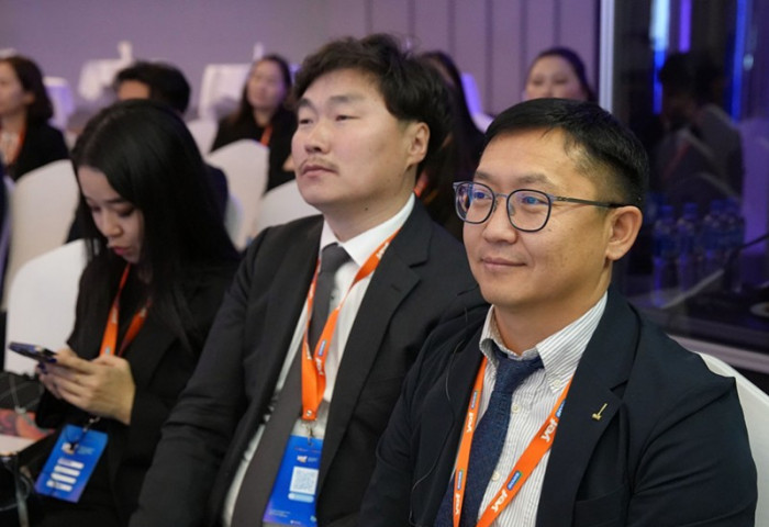 “Залуучуудын хөдөлмөр эрхлэлтийн форум“-нд 200 гаруй хүн оролцож байна