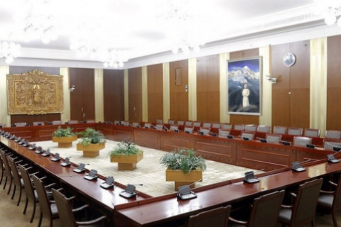 УИХ-ын өнөөдөр хуралдах ажлын хэсгүүд