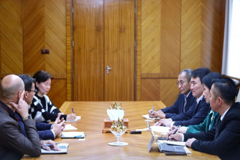 “Бадрах Энержи“ компани болон Орано группийн төлөөлөгч нарыг хүлээн авч уулзав