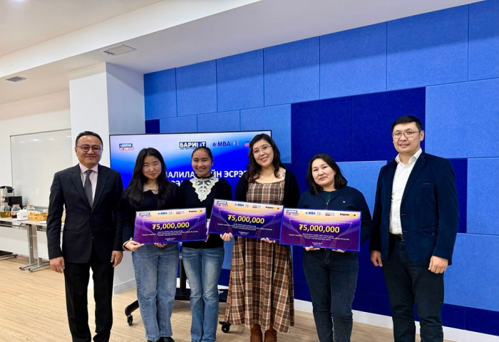 Ub.life-ын Ерөнхий редактор О.Анхзаяа цахим залилангийн эсрэг аяны тэтгэлэгт хөтөлбөрт шалгарлаа