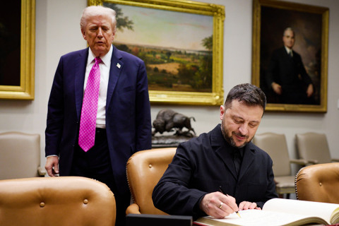 Д.Трамп: Эцсийн хугацаа бол 11 дүгээр сарын 27