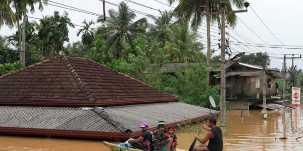 Шри Ланкад онцгой байдал зарлажээ