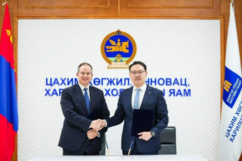 Монгол Улс хиймэл оюун, их өгөгдлийн ур чадвар олгох 3 жилийн хөтөлбөрийг Оракл компанитай хамтран хэрэгжүүлж эхэллээ