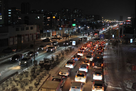 Автомашины улсын дугаарын тэгш, сондгой хязгаарлалт хийх эсэх талаар санал авч эхэллээ