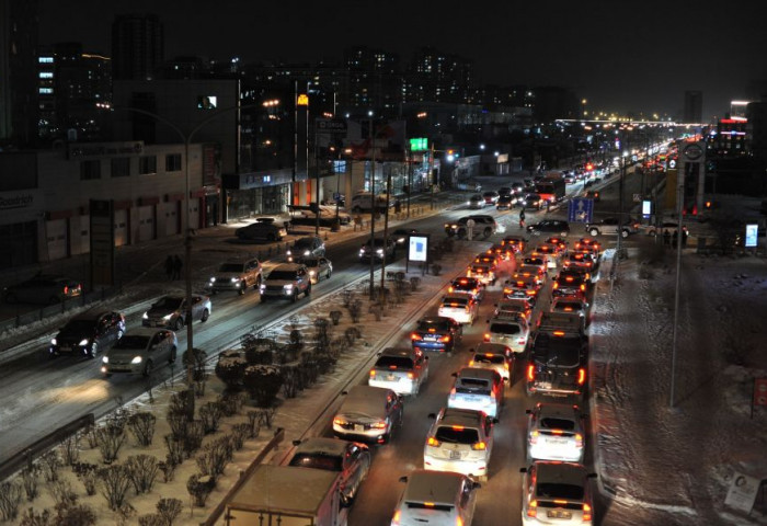 Автомашины улсын дугаарын тэгш, сондгой хязгаарлалт хийх эсэх талаар санал авч эхэллээ