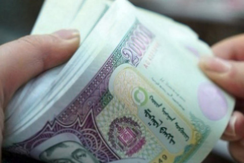 Нэгдүгээр сарын 1-ний өдрөөс эмч, ажилчдын цалинг 30 хувиар нэмнэ