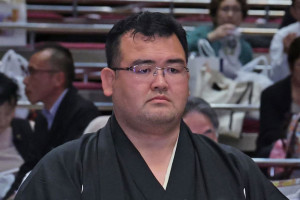 Хидэнояма ояката энэ жил ёкозүна, озэки болох бөхчүүдийг нэрлэв