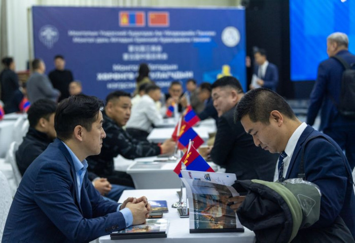 Манай улсын гадаад худалдааны 80 гаруй хувийг Хятад Улс эзэлж байна