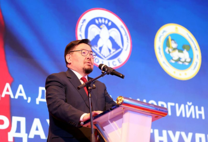 Цэгцрэх хөдөлгөөнд хууль сахиулах байгууллагын хувь нэмэр чухал гэдгийг Ерөнхий сайд онцлов