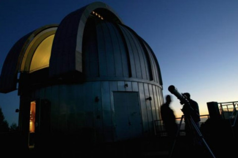 Хар нүхний хөдөлгөөнийг анх удаа гэрэл зурагт буулгана