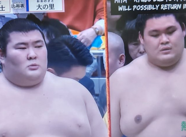 Хацү башёг 8 даваа, 2 унаатай 5 бөх тэргүүлж байна