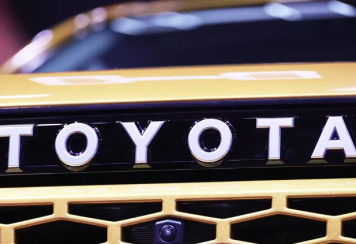 Автомашины борлуулалтаар Toyota дахин тэргүүлжээ