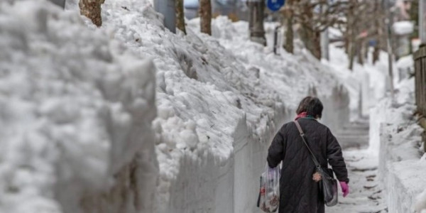 Японд их цасны улмаас олон арван хүн амиа алджээ
