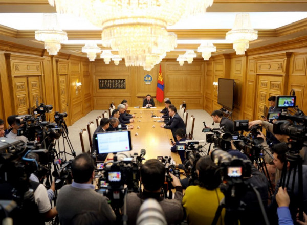 Стратегийн болон үүсмэл ордын 60 хувийн өгөөжийг ард түмэнд ногдуулах тохиролцоонд хүрлээ