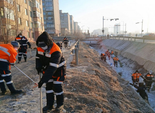 Сар шинийн баярыг угтан бүх нийтийн их цэвэрлэгээг зохион байгуулж байна