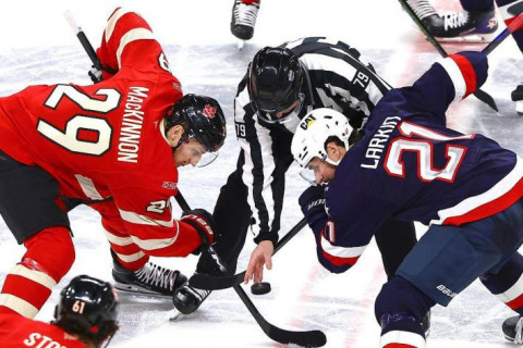 Канад, Америкийн хоккейчид финалд шалгарлаа