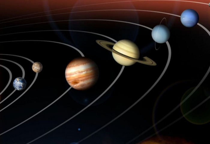 Маргааш оройн тэнгэрт гарагууд эгнэн гялалзана