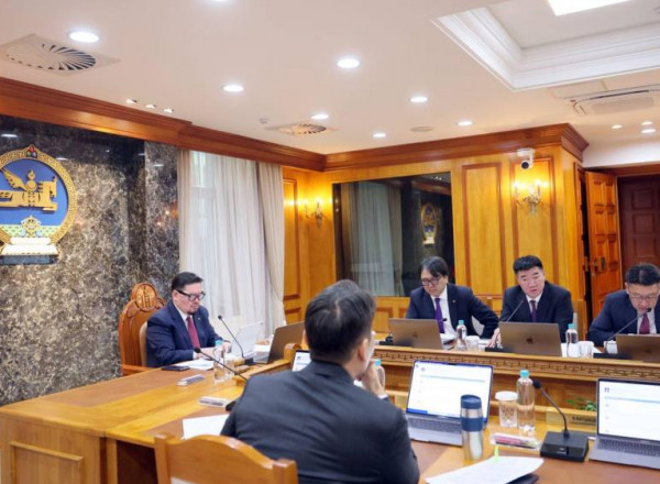 Гашуунсухайт боомт, улсын хилийн зурваст хууль зөрчиж олгосон 66 га газрыг буцаан авлаа