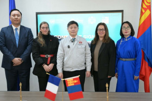 КОП17 хурлын “Хөх бүс”-ийн түр байр, байгууламжийг түрээслэх, ашиглах гэрээнд гарын үсэг зурлаа