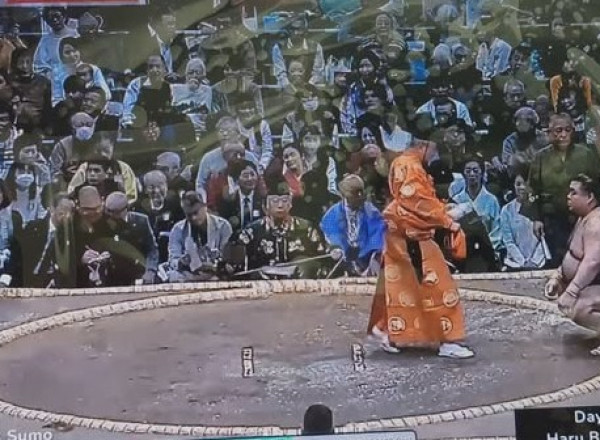 Сэкиваке Такаясү, Таканошёо нар 5 даваатай Хару башёг тэргүүлж явна