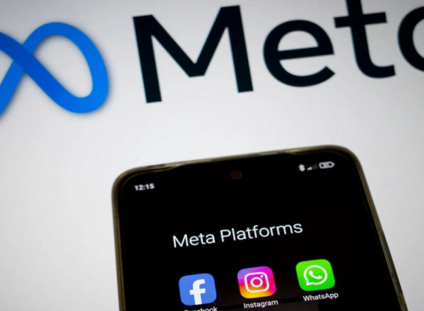 Сэтгэл гутралд орсноо олон нийтийн сүлжээний зохисгүй хэрэглээтэй холбож, Мета компанийг шүүхэд өгчээ