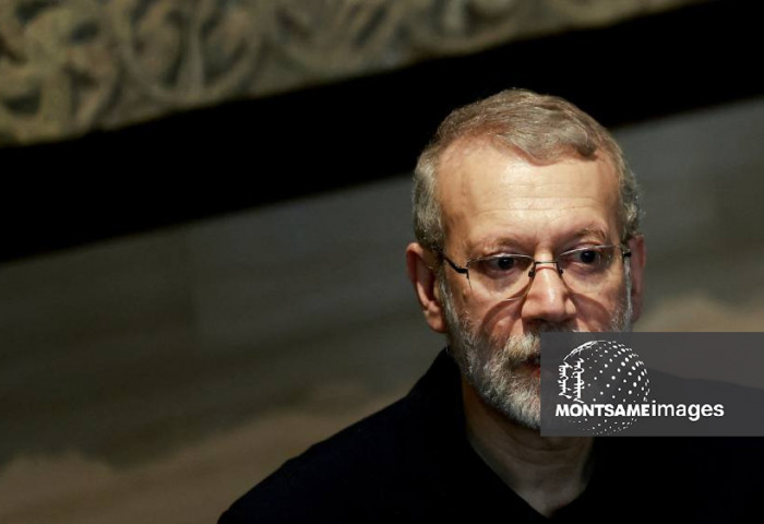 Ираны ҮАБЗ-ийн тэргүүн амиа алджээ