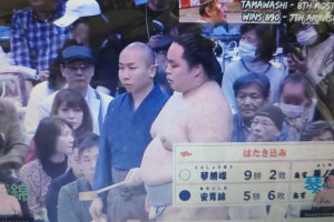 Хару башёг  Киришима 10 даваатай ганцаараа тэргүүлж эхэллээ