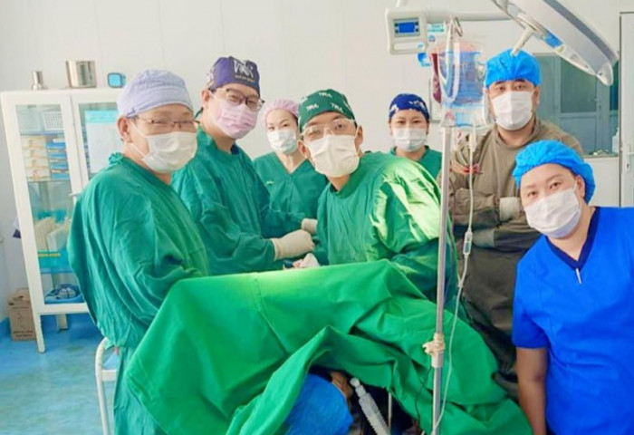 Цээжний хөндийн битүү гэмтэл, хавирганы хугарлыг бэхлэх мэс заслыг орон нутгийн эмч нар хийж эхэллээ