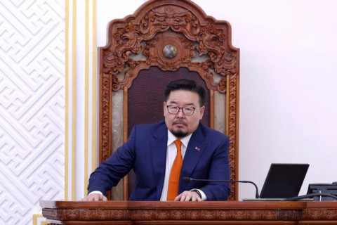 УИХ: Ерөнхий сайд Г.Занданшатарыг үүрэгт ажлаас нь чөлөөлөхийг дэмжлээ