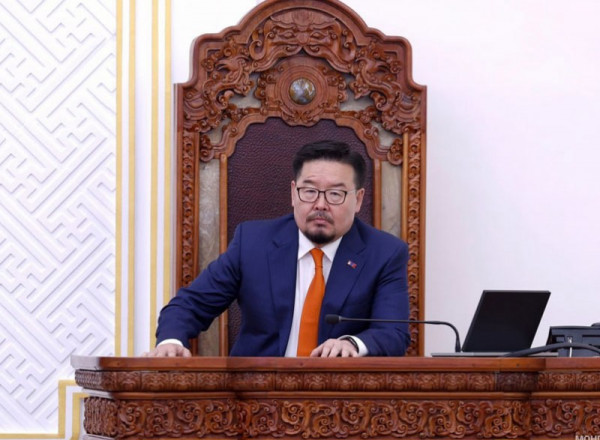 УИХ: Ерөнхий сайд Г.Занданшатарыг үүрэгт ажлаас нь чөлөөлөхийг дэмжлээ