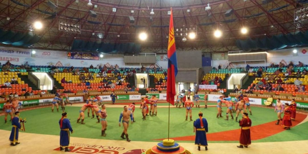 Энэ сард Монголын үндэсний бөхийн холбооноос зохион байгуулах барилдааны хуваарь