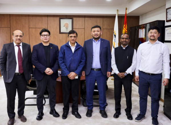 Энэтхэг улс руу коксжих нүүрсний дээжийг туршилтаар тээвэрлэнэ