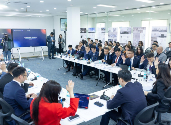 Н.Учрал: Засгийн газар цахимд тулгуурласан эдийн засгийг хөгжүүлнэ