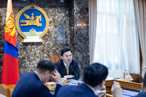 Багш, ажилчдын үндсэн цалинг 50 хувиар нэмэгдүүлж, нэмэгдэл, нэмэгдэл хөлсийг үндсэн цалингаас тооцож олгохоор боллоо