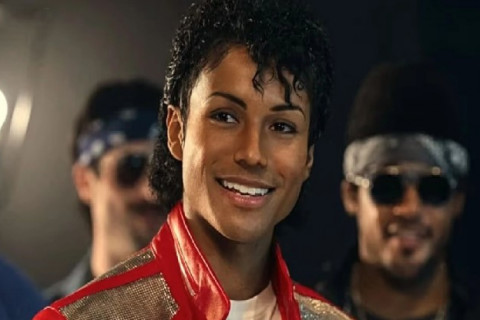 Майкл Жексоны тухай кино дээд амжилт тогтоожээ