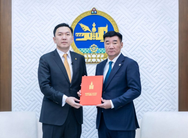Татварын дарамтаас чөлөөлөх хуулийн төслүүдийг УИХ-д өргөн мэдүүлэв