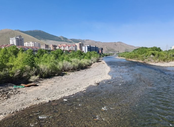 Улаанбаатарт 14-16 хэм дулаан байна.