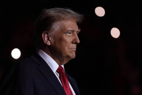 АНУ, Ираны хооронд байгуулсан санамж бичигт Д.Трамп гарын үсэг зуржээ