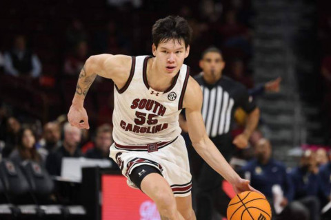 Монгол хүн анх удаа NBA-д данстай боллоо