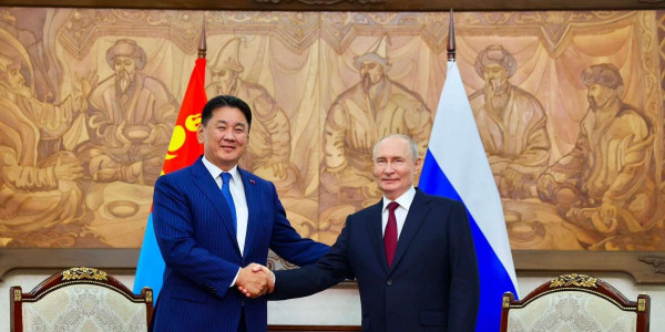 Ерөнхийлөгч У.Хүрэлсүх ОХУ-ын Ерөнхийлөгч В.В.Путинтай уулзлаа