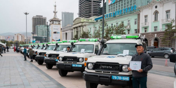 Алсалсан сумдын түргэн тусламжийн үйлчилгээнд 80 авто машин нийлүүлж байна