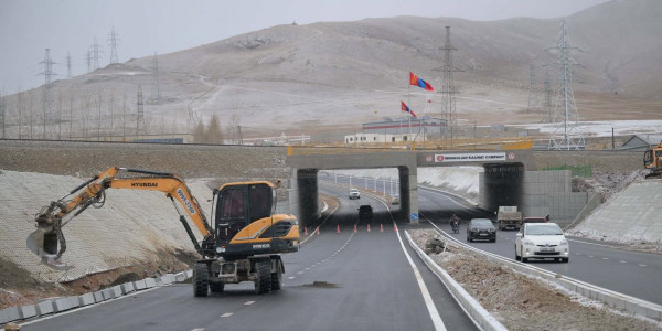 Эмээлтийн постыг ирэх онд Аргалант руу шилжүүлнэ
