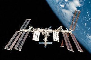 Олон улсын сансрын станцыг ашиглах хугацааг 2030 он хүртэл сунгажээ