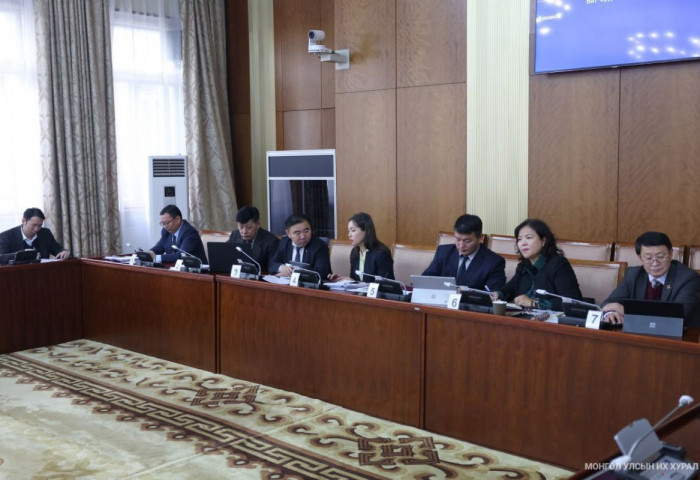 БОХХААБХ:Байнгын хорооны тогтоолын төслийг баталж, хуулийн төслүүдийн анхны хэлэлцүүлгийг хийлээ